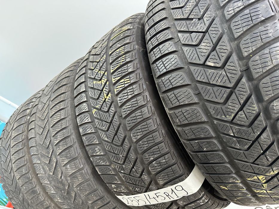 Set anvelope 255/45 R19 Pirelli iarnă (M+S)