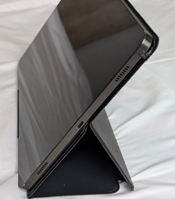 Vând tableta Doogee T30 Max