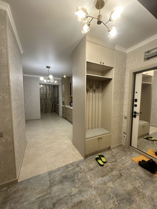 Продается 4 комнатная квартира