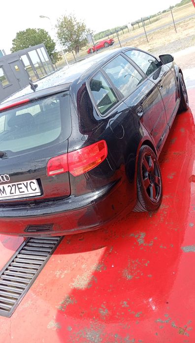 Vând schimb audi A3 19-105kp și wolvagen bora 19-116kp