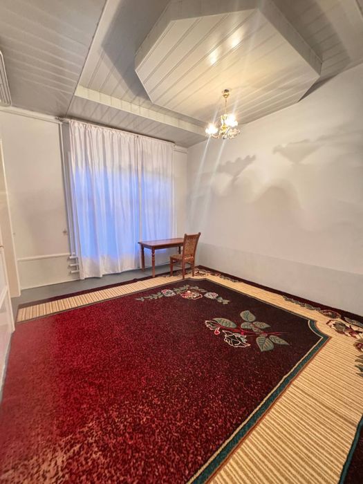 ijaraga uy hovli   ayollar va qizlarni qo'yamiz