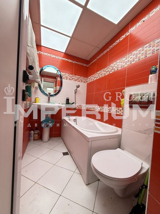 Дава се под наем Четиристаен апартамент в Варна, Базар Левски - 100 кв.м за 816 € - Снимка #8