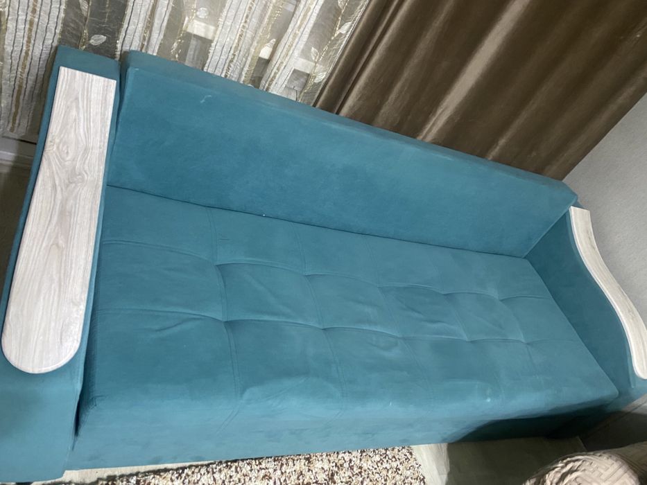 Продам диван раздвижной