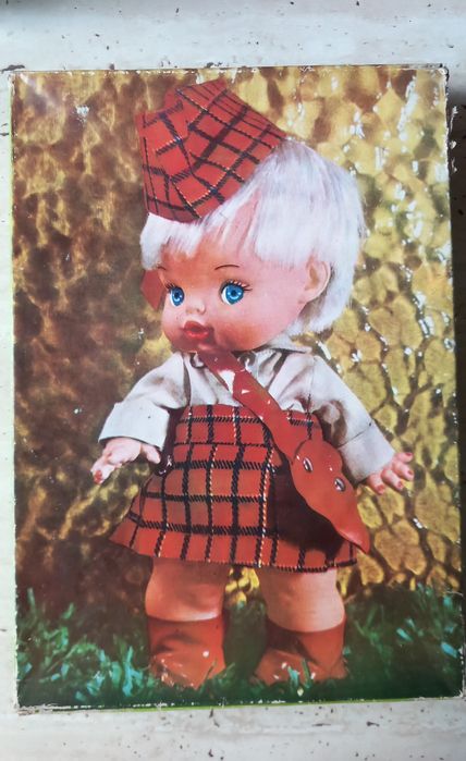 Cutii vintage de bomboane ciocolata din perioada comunista