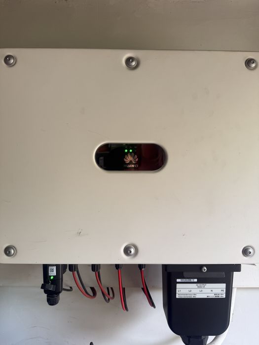 Vand invertor Huawei 30 kw ON-GRID