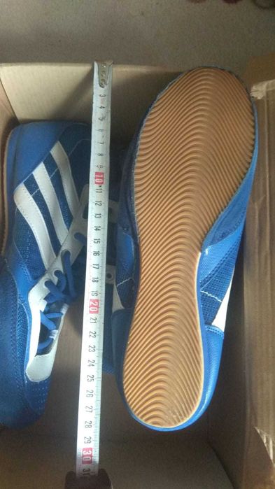 Продам  боксерки  Adidas  производство  Корея