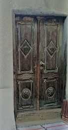 Селски имот - къща и дворно място