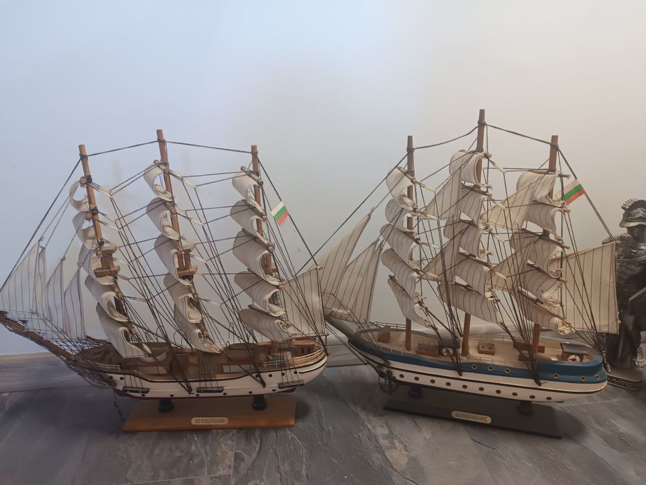 Декоративни кораби
