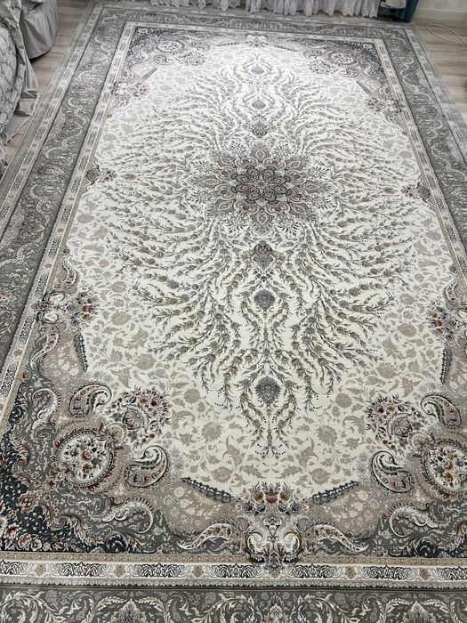 Продам Ковёр для гостиной пр Иран