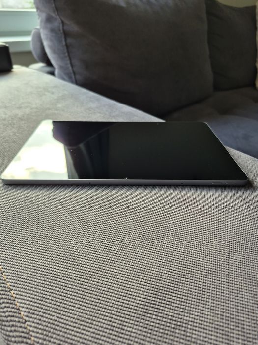 11 инча Таблет LENOVO IDEA TAB с оригинален кейс и писалка