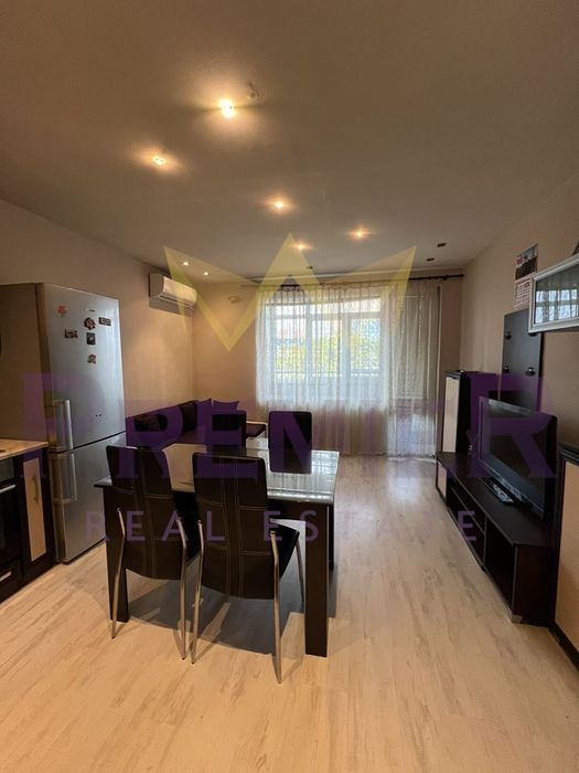 Дава се под наем Двустаен апартамент в Варна, Погреби - 56 кв.м за 348.84 € - Снимка #2