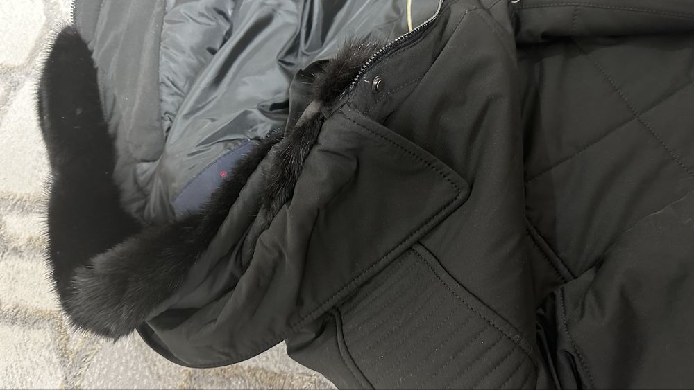 Продам нтву мужскую куртку