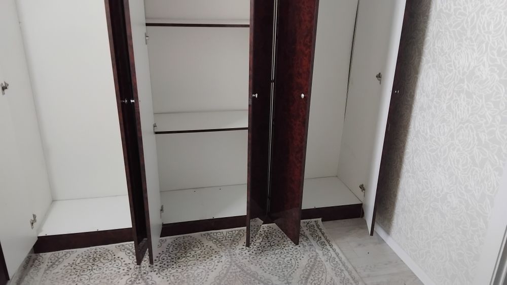 Продам кровать и шифоньер