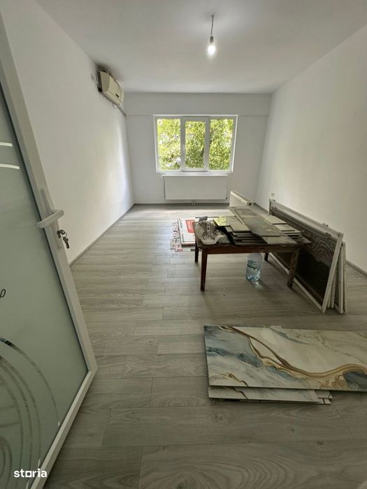 ETAJ 1. Apartament 3 camere confort 1, zona Obor.