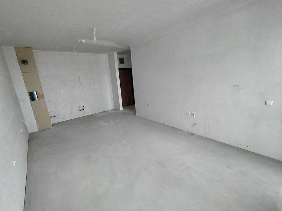 Продава се ОТ СОБСТВЕНИК 2-стаен апартамент в Арена Изгрев, Бургас