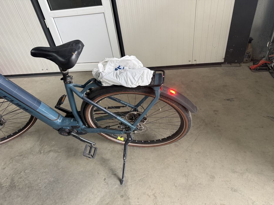 Cube Kathmandu On1 electrica Bosch cx L