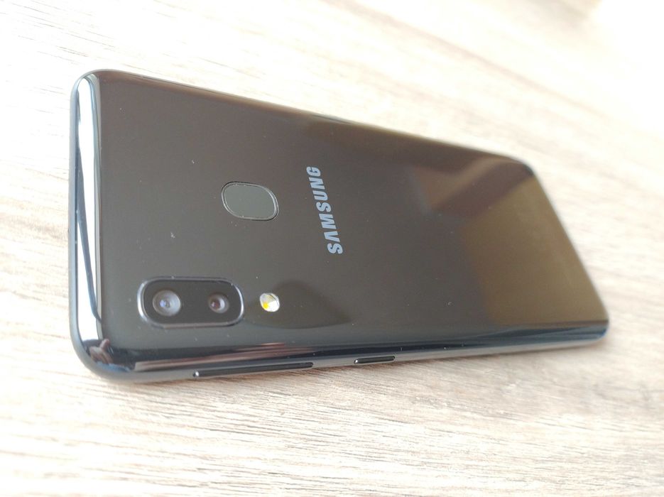 Samsung Galaxy A20