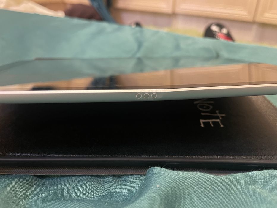Продам ipad 9 поколения