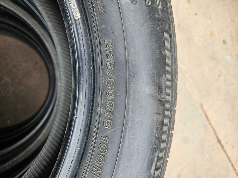 4 бр.  Летни  гуми  Bridgestone  225/60/18