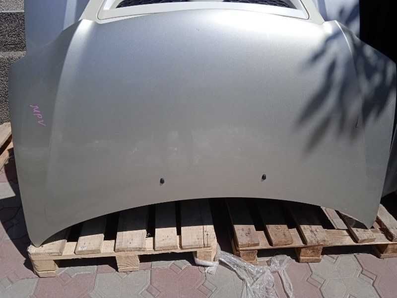 Капот Mazda MPV 2001