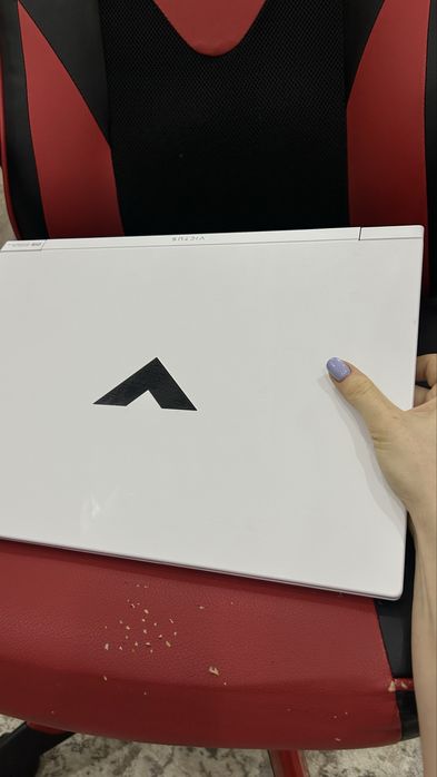 HP Victus Gaming Laptop 15 (i5 13-го поколения, RTX 2050)