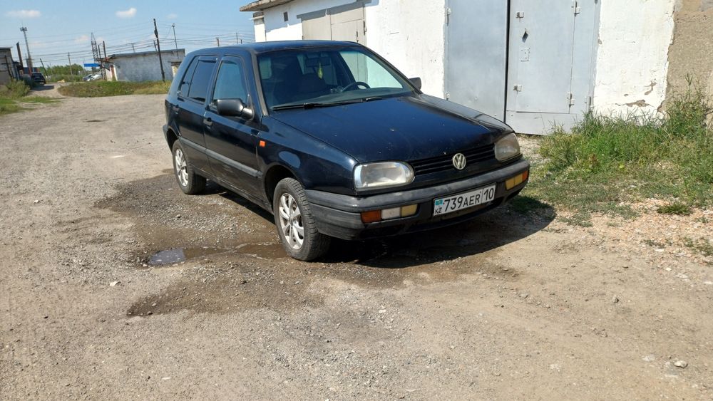 Срочно продам гольф 3