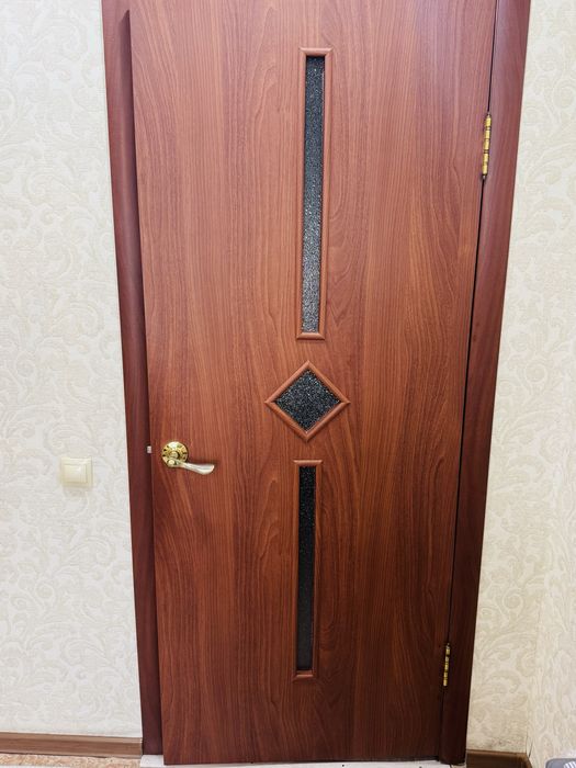 Продам межкомнатнае двери!