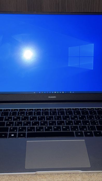 Продам ноутбук Huawei