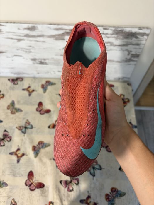 Елитни Професионални Бутонки Nike Mercurial 42 номер + Мешка на бутонките