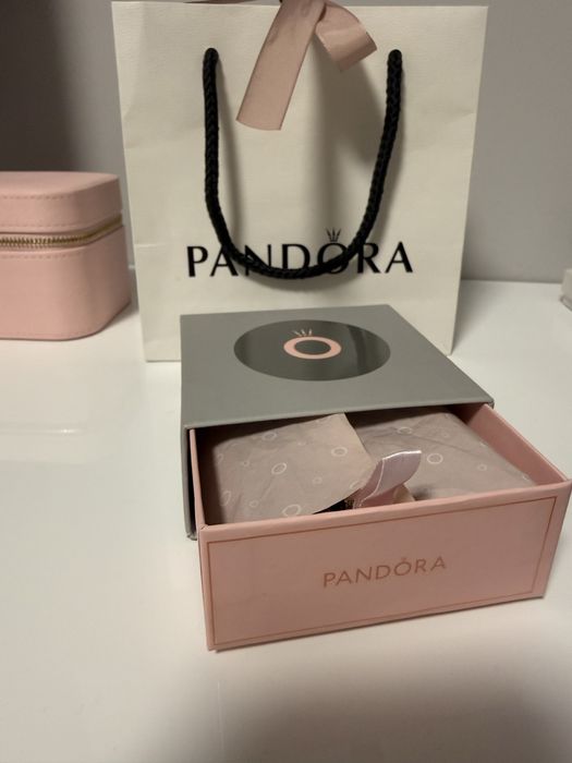 PANDORA гривна с талисмани