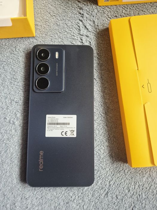 Realme 14x нов телефон