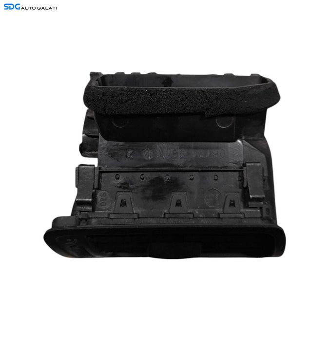 Grila Gura Aer Aerisire Ventilatie Bord Dreapta Volkswagen Passat CC 2008 - 2012 Cod 3C1819702E [N1187]