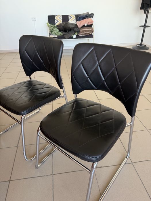 Офисные стулья кресла вешалки