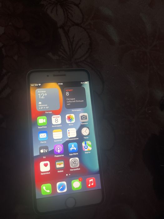 Айфон 7. Plus Red продам или обменяю