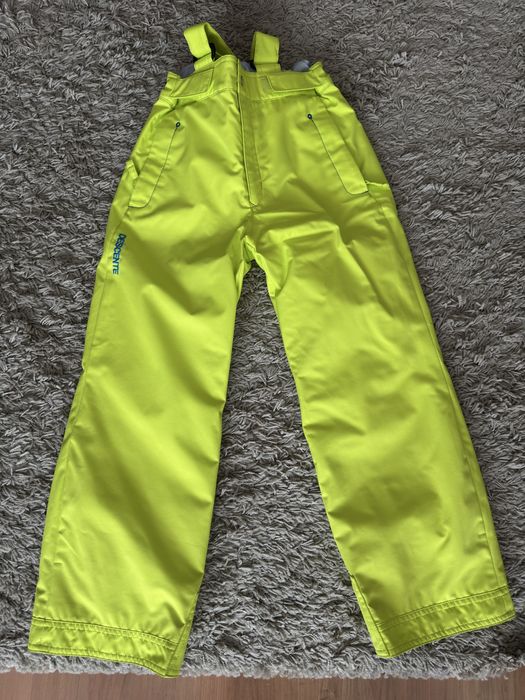 Ски яке и ски пантолон на марката Descente