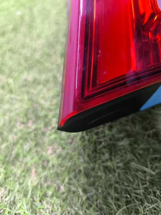 Фонарь внутренний Kia Optima лев. (б/у)