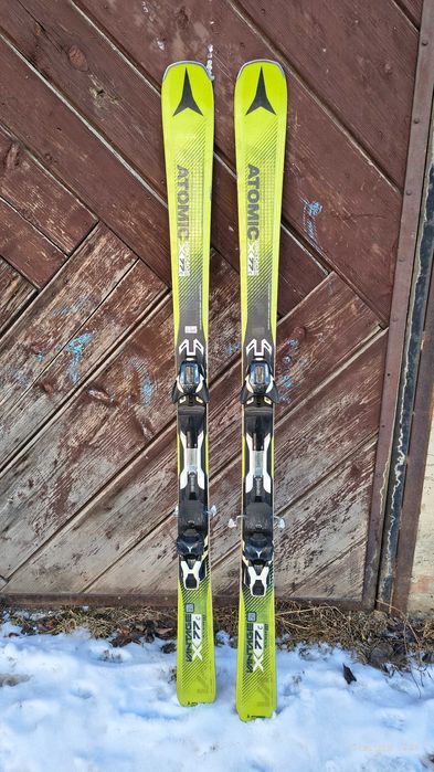 Schiuri Atomic Vantage X 77 C,  157 cm