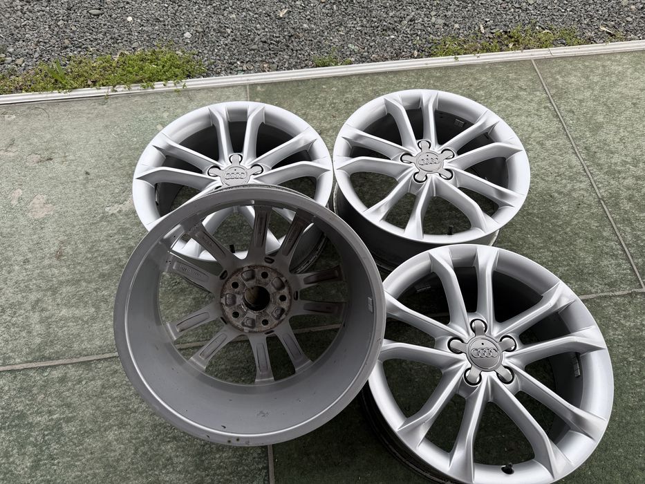 4бр. КАТО НОВИ ОРИГИНАЛНИ 18” Джанти за -AUDI Q3/VW/SKODA- 7Jx18, ET43