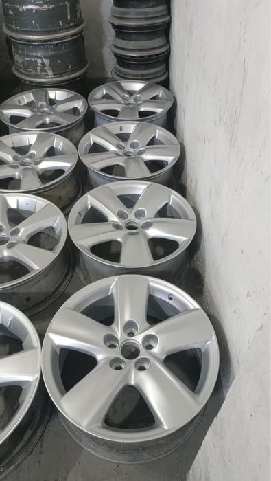 Срочно продаётся шины