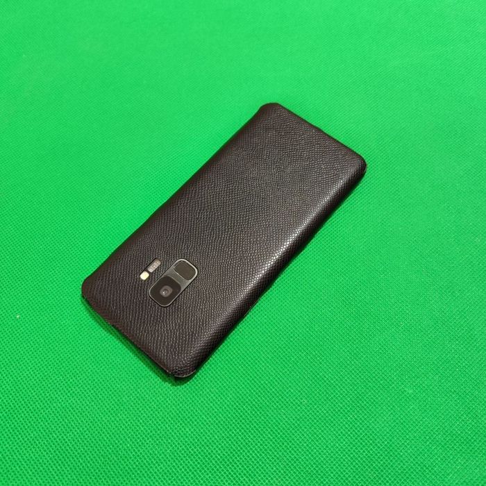 Samsung S9 sotiladi dastavka bor