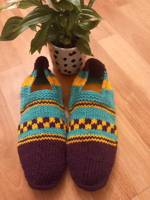 Ръчно плетени дамски терлици