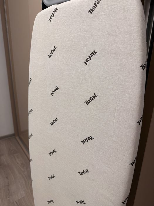 Masă de călcat Tefal