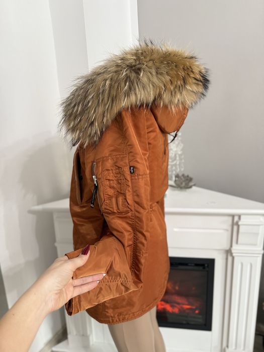 Geaca alpha industries barbati cu blana naturala