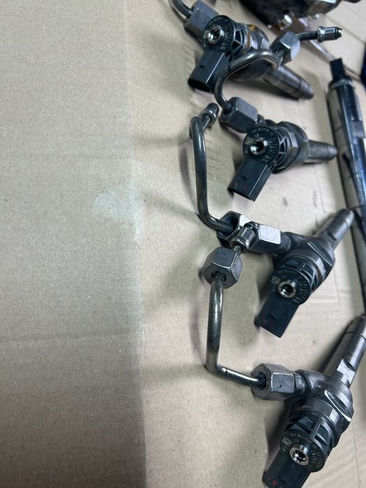 Kit injectie bmw gama f 184 cp cod 0445110616/06