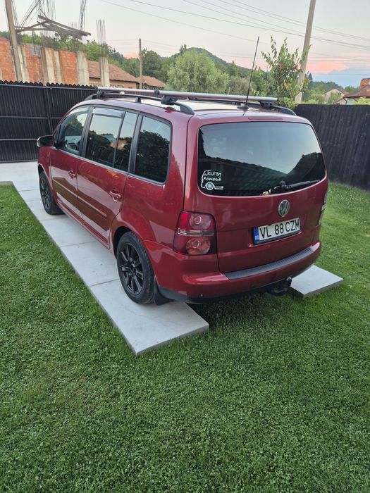 VW Touran 1.9 TDI 105 CP – 2004