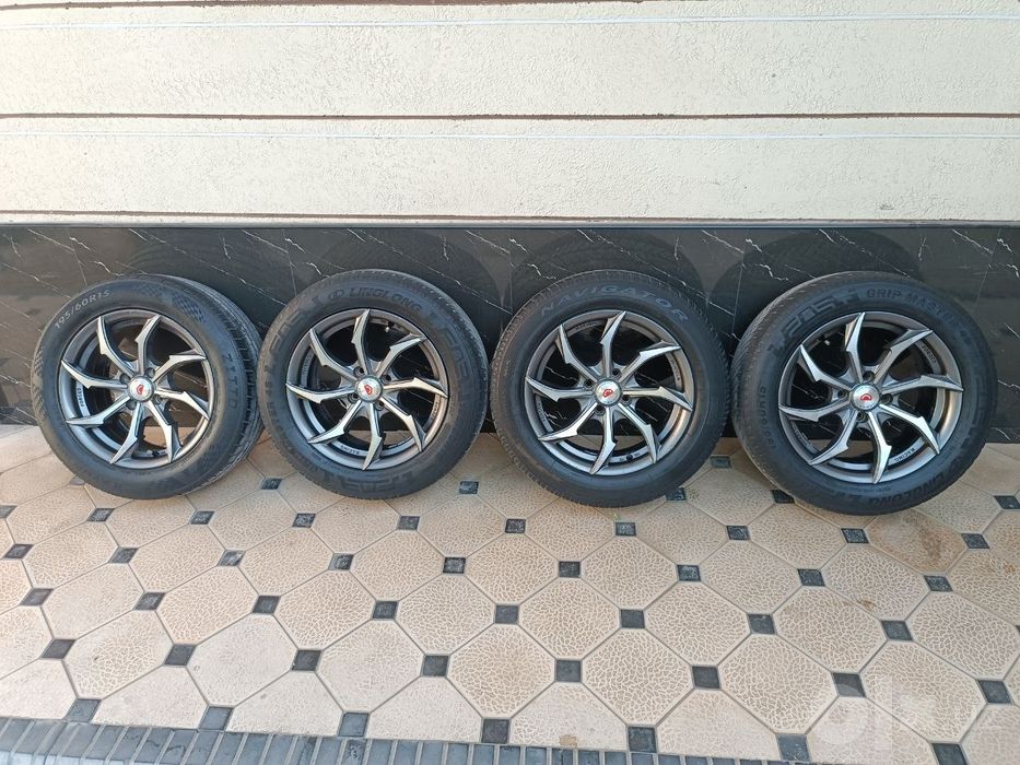 Vossen Diska Balon 195 60 R15 Holati Yaxshi