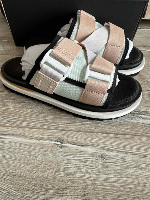 Обувки Tommy Hilfiger р.36-36,5