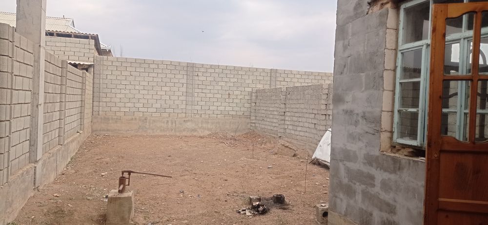 Уй сотилади 2 сотих, 2 хонали