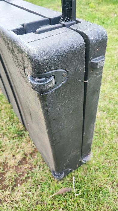 Hardcase/flight case/cutie SKB R6020W clapă/keyboard 88 clape, cu roți