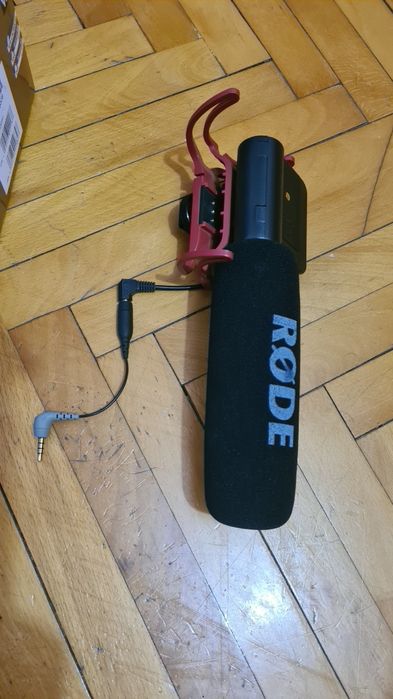 Nikon D5300 + obiectiv 18-140